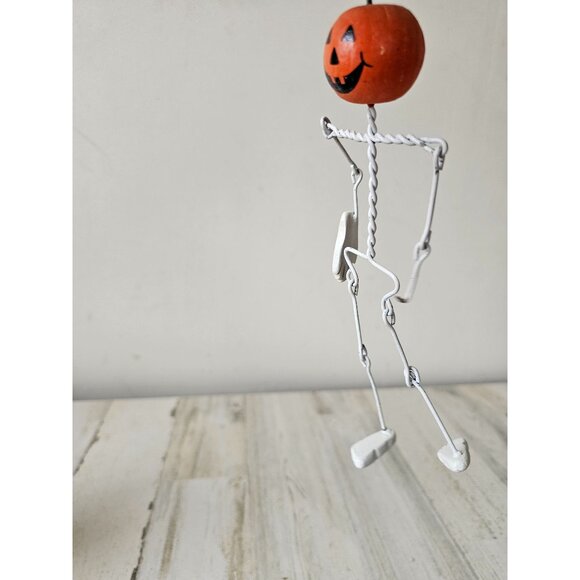 Metal jointed pumpkin skeleton‎ as is ornament decor hanging Halloween - Picture 6 of 7